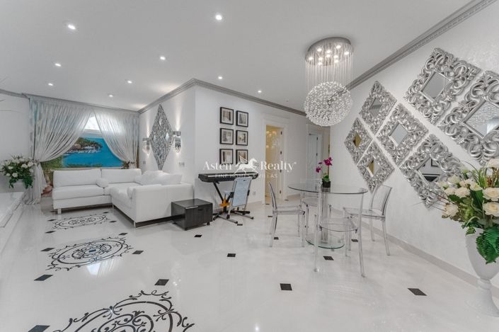 Image No.50-6 Bed Villa for sale