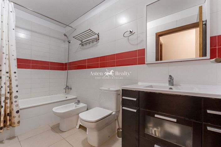 Image No.14-2 Bed Apartment for sale