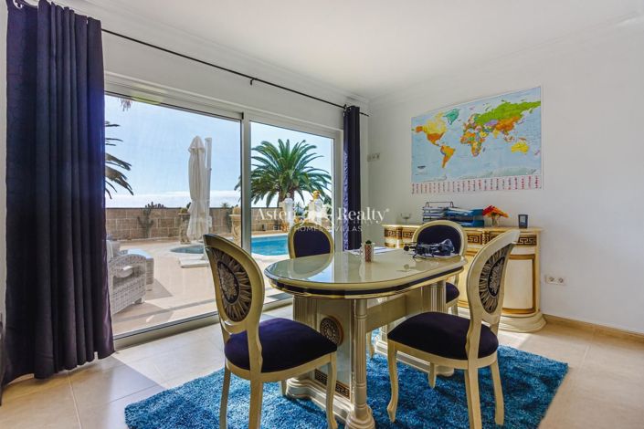 Image No.26-6 Bed Villa for sale