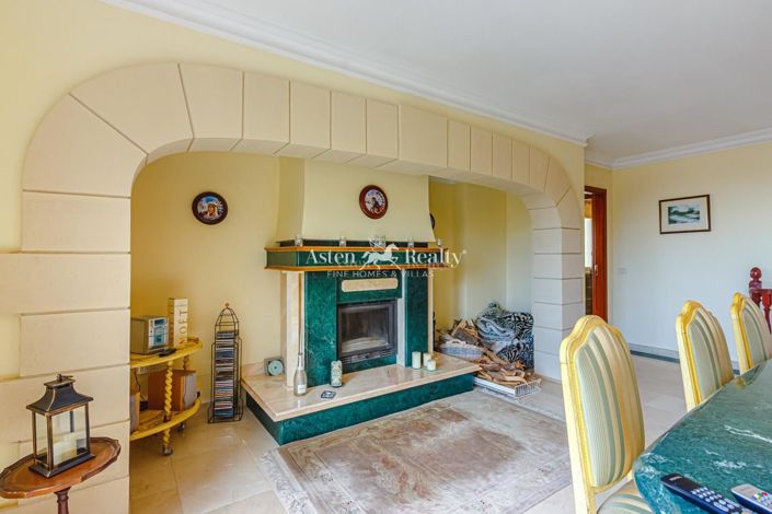 Image No.39-6 Bed Villa for sale
