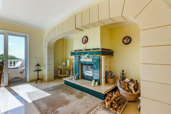 Image No.52-6 Bed Villa for sale