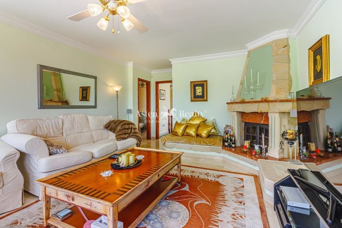Image No.56-6 Bed Villa for sale