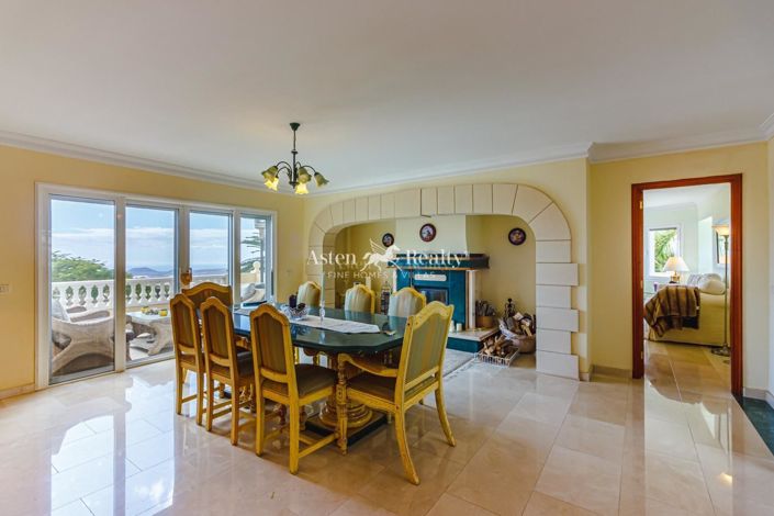 Image No.60-6 Bed Villa for sale