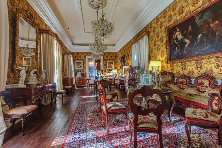 Image No.20-6 Bed House for sale