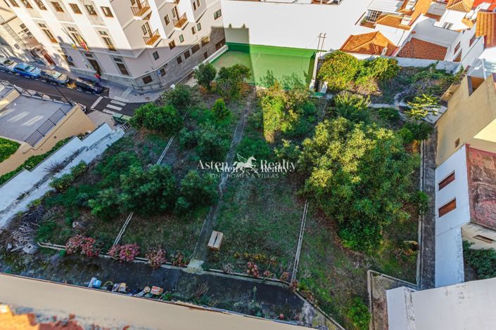 Image No.39-6 Bed House for sale