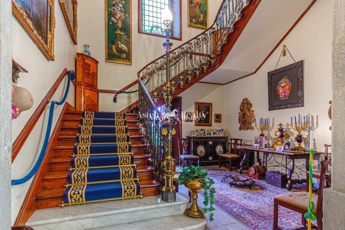 Image No.7-6 Bed House for sale