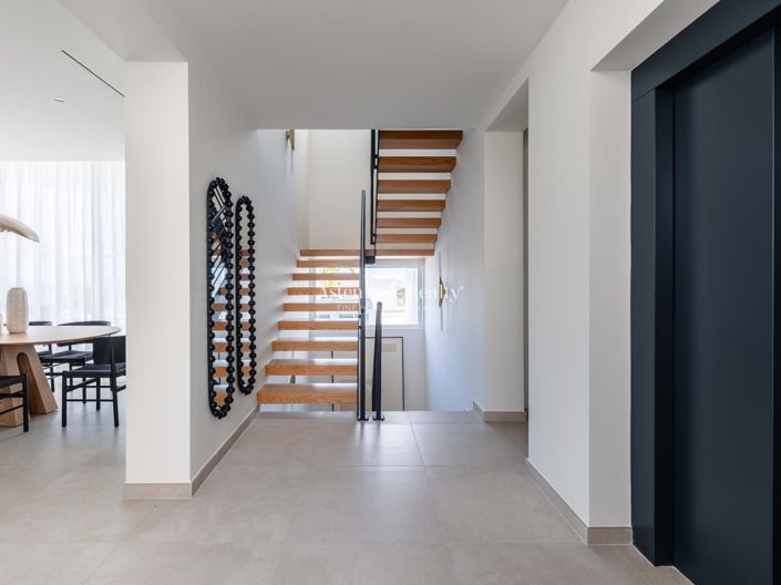 Image No.43-5 Bed Villa for sale