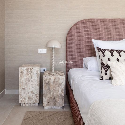 Image No.50-5 Bed Villa for sale