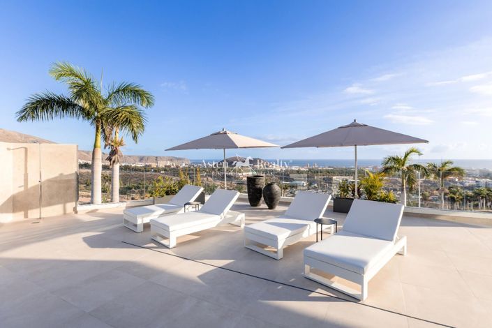 Image No.8-5 Bed Villa for sale