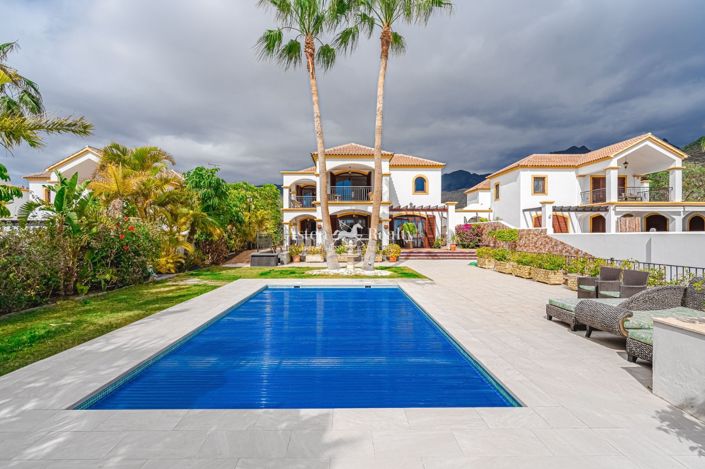 Image No.4-5 Bed Villa for sale