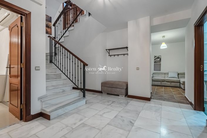Image No.59-5 Bed Villa for sale