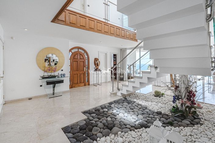 Image No.18-3 Bed Villa for sale