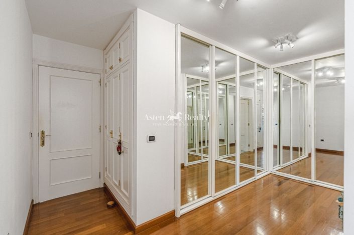 Image No.42-3 Bed Villa for sale