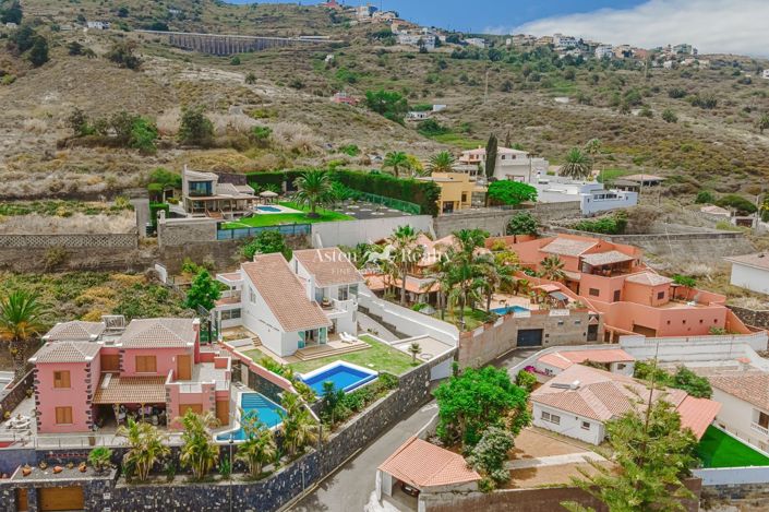 Image No.54-3 Bed Villa for sale