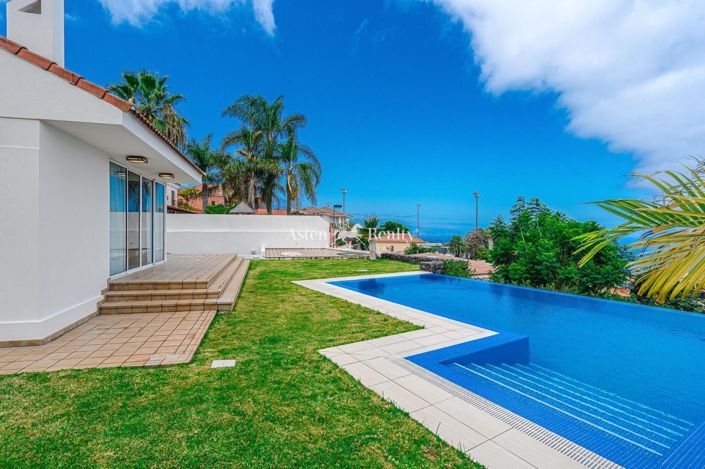 Image No.7-3 Bed Villa for sale