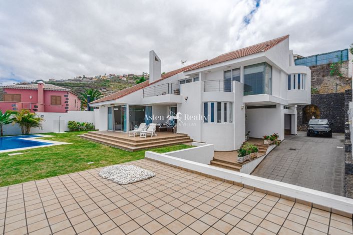 Image No.9-3 Bed Villa for sale