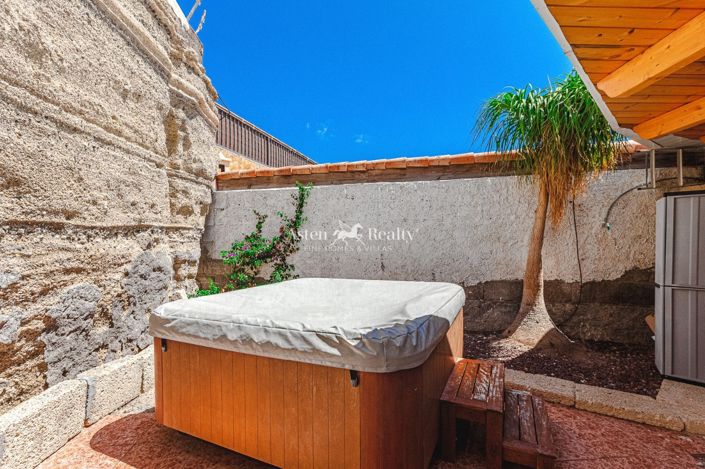 Image No.27-3 Bed Villa for sale