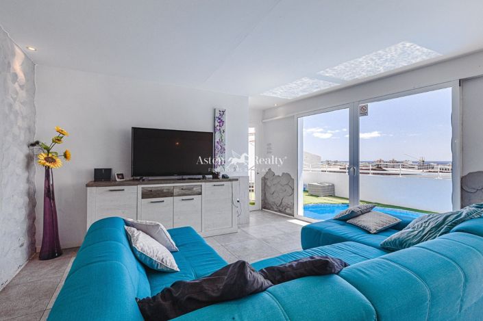 Image No.5-3 Bed Villa for sale