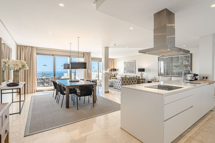 Image No.2-4 Bed Apartment for sale