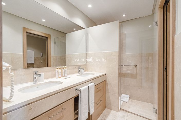 Image No.30-4 Bed Apartment for sale