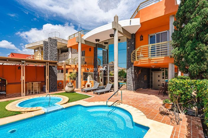 Image No.11-Villa de 5 chambres à vendre à Torviscas Alto