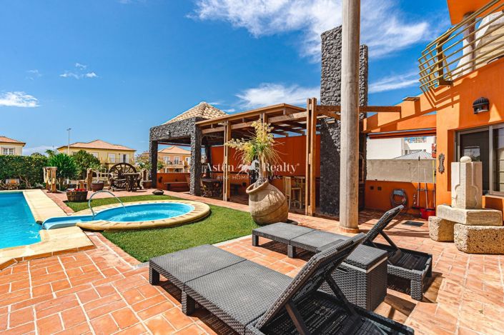 Image No.15-Villa de 5 chambres à vendre à Torviscas Alto