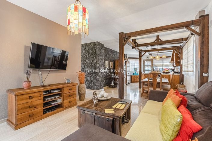 Image No.26-Villa de 5 chambres à vendre à Torviscas Alto