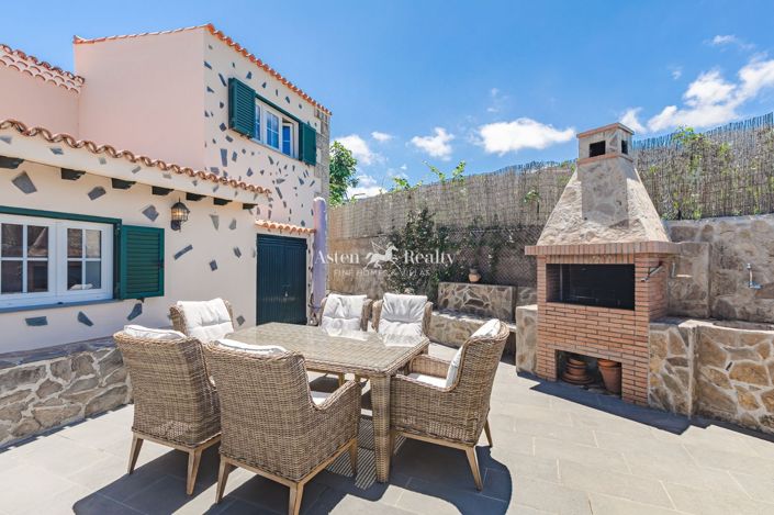 Image No.7-4 Bed Villa for sale