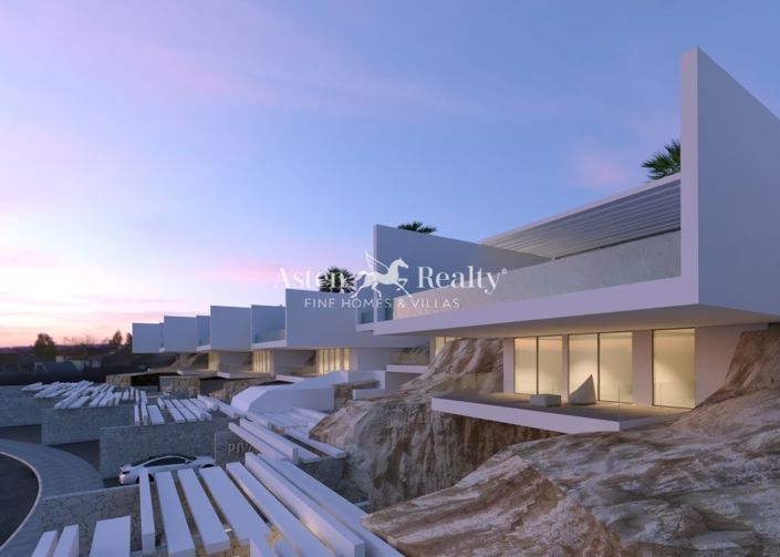 Image No.22-3 Bed Villa for sale