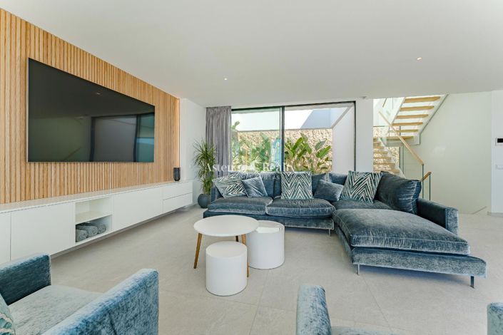 Image No.8-3 Bed Villa for sale