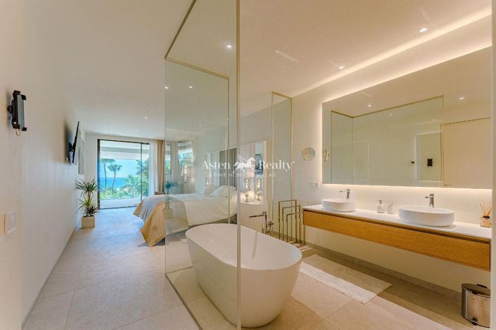 Image No.11-3 Bed Villa for sale