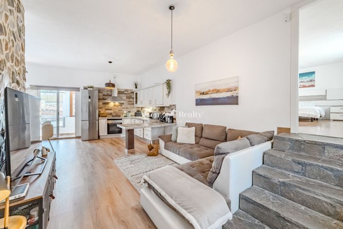 Image No.1-3 Bed Flat for sale