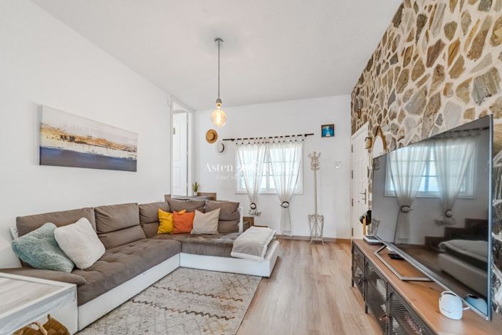 Image No.2-3 Bed Flat for sale