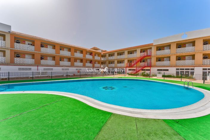 Image No.10-Propriété de 50 chambres à vendre à Arona