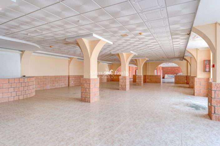 Image No.27-Propriété de 50 chambres à vendre à Arona