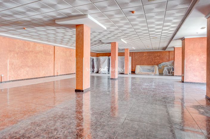 Image No.28-Propriété de 50 chambres à vendre à Arona