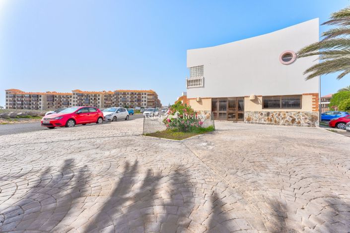 Image No.36-Propriété de 50 chambres à vendre à Arona