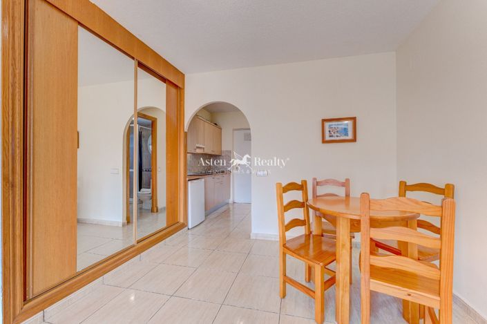 Image No.46-Propriété de 50 chambres à vendre à Arona