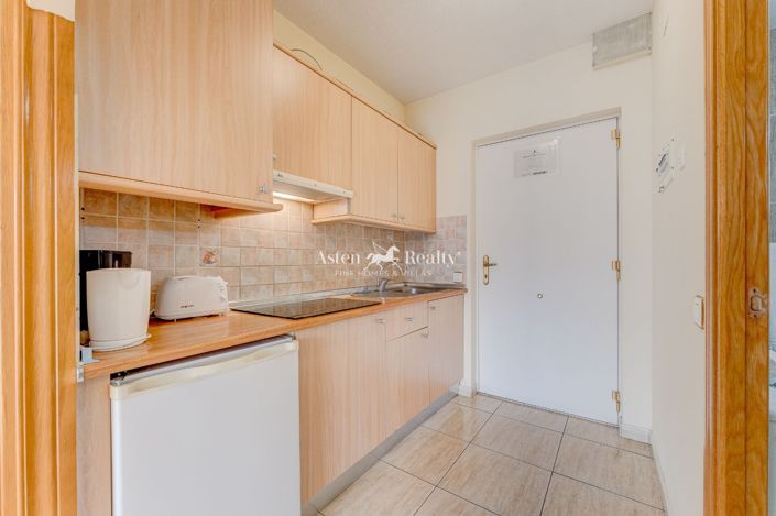 Image No.48-Propriété de 50 chambres à vendre à Arona