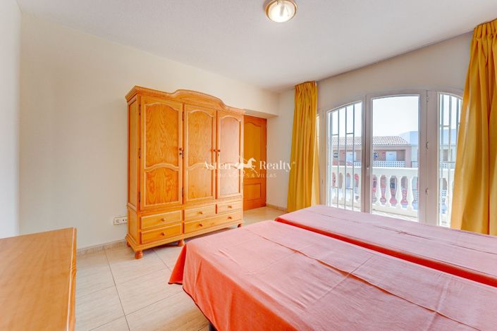 Image No.53-Propriété de 50 chambres à vendre à Arona