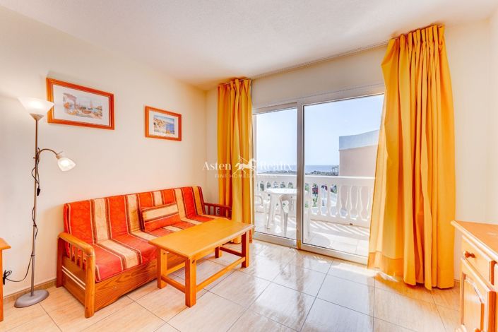 Image No.61-Propriété de 50 chambres à vendre à Arona