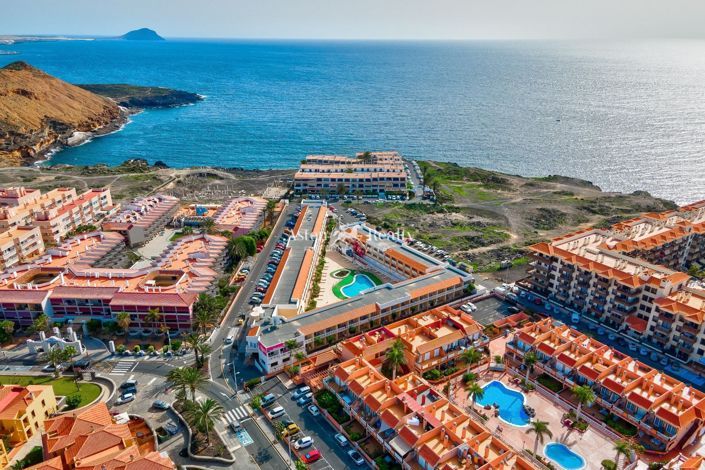 Image No.73-Propriété de 50 chambres à vendre à Arona