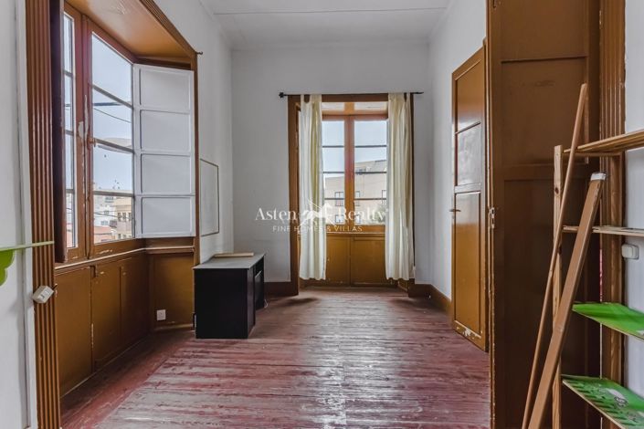 Image No.14-5 Bed House for sale