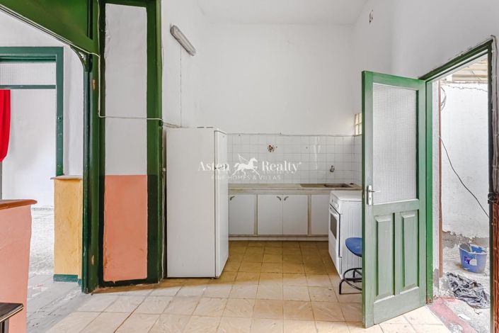 Image No.55-5 Bed House for sale