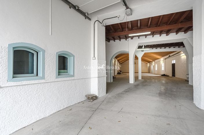 Image No.26-7 Bed House for sale