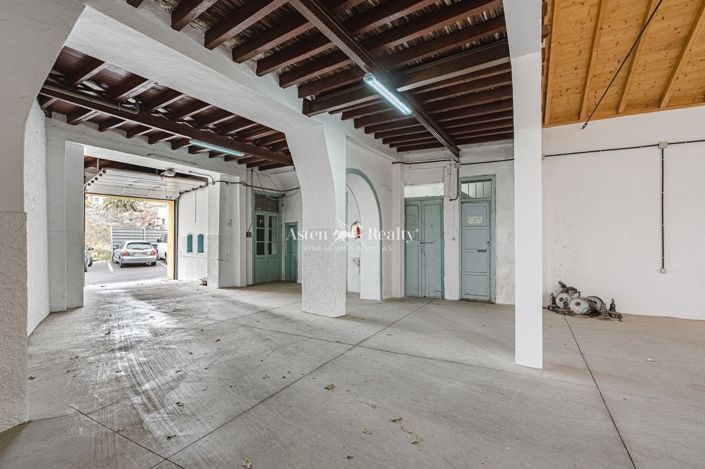 Image No.28-7 Bed House for sale