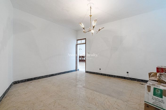 Image No.3-7 Bed House for sale