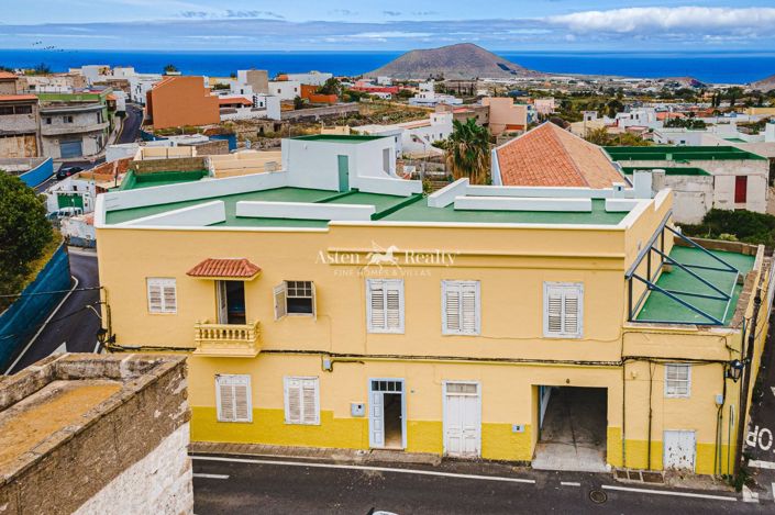 Image No.46-7 Bed House for sale