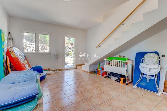 Image No.34-3 Bed Villa for sale