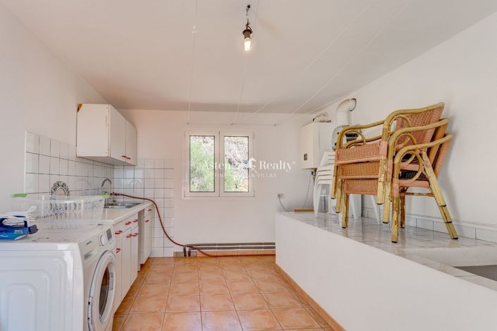 Image No.35-3 Bed Villa for sale